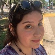 Profesora licenciada en cu de migas básicas de la ingeniería. Enseñó toda rama matemática y física